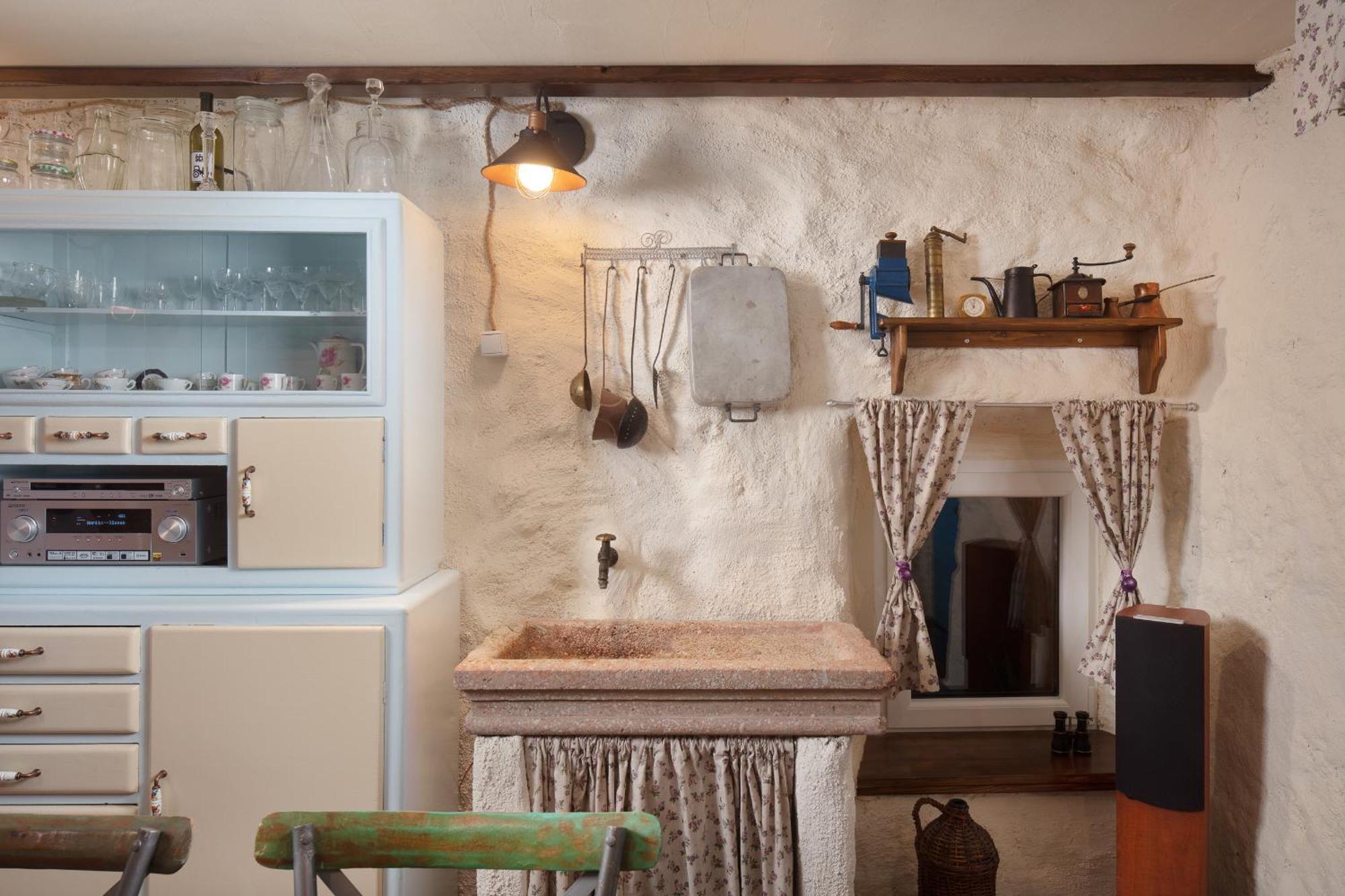 Mondinica Heritage House - Heated Pool Dobrinj Екстериор снимка